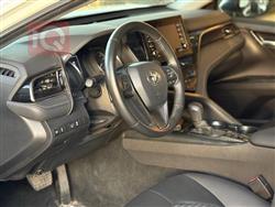 تۆیۆتا کامری